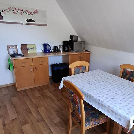 Ferienwohnung Bei Schoones ガンダーケセ 部屋 写真